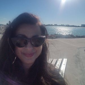 Meet your Posher, Jeanie